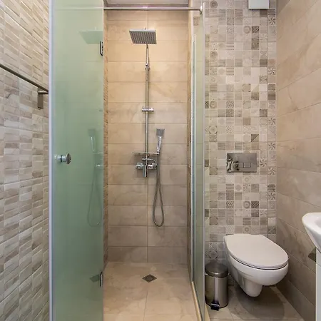 Apartment Cozy Flats Nearby Center Free Park Area