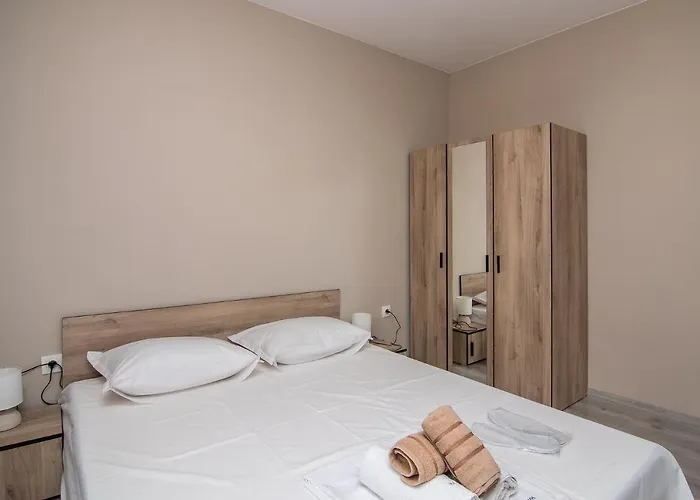 Apartamento Cozy Flats Nearby Center Free Park Area Varna