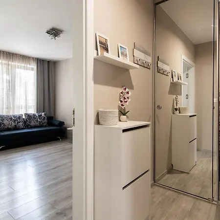 Cozy Flats Nearby Center Free Park Area Apartman