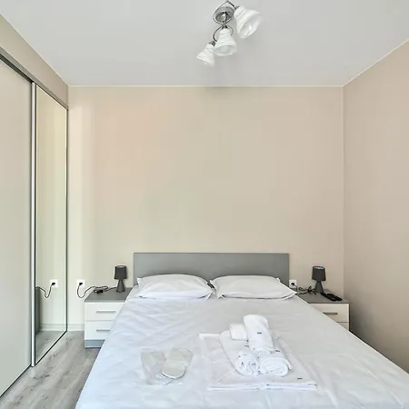 Cozy Flats Nearby Center Free Park Area 公寓 瓦爾納