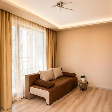 Cozy Flats Nearby Center Free Park Area * Varna